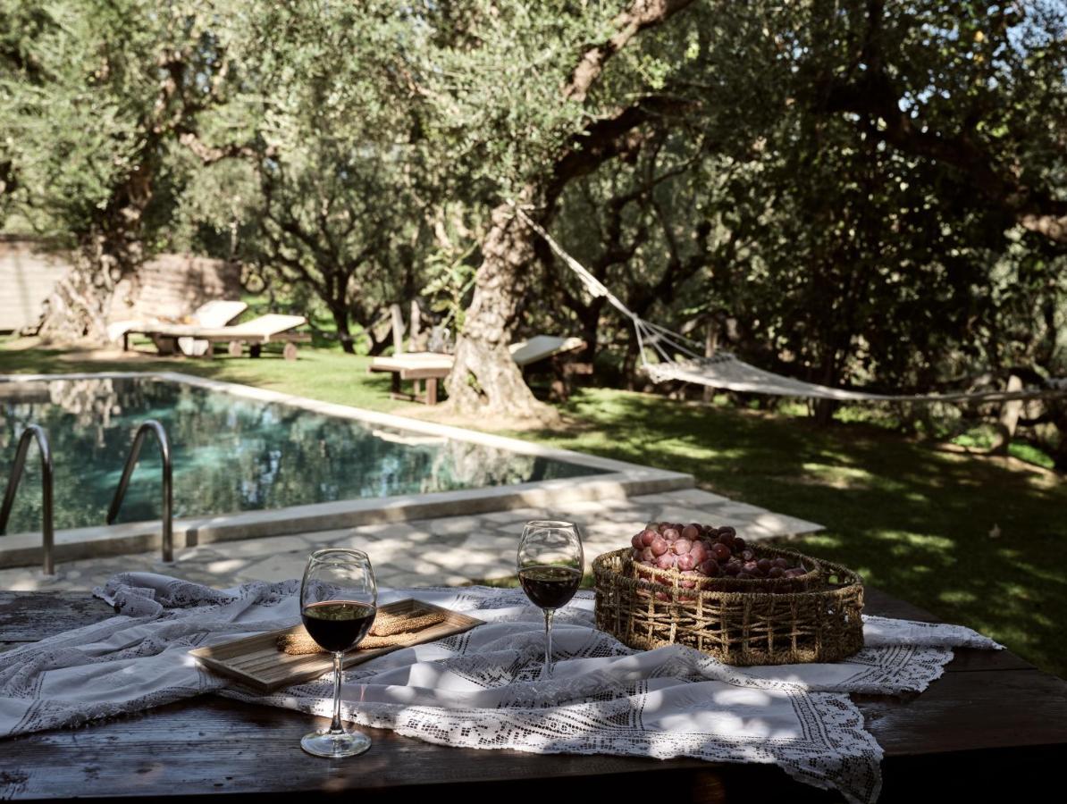 Vafias Villa - Tranquil Location, Ideal For Large Groups, By Zantewize Lithakia  Esterno foto