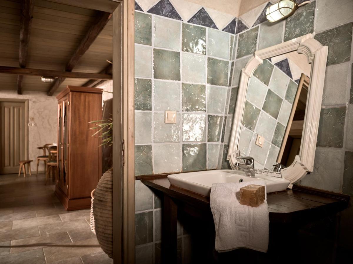 Vafias Villa - Tranquil Location, Ideal For Large Groups, By Zantewize Lithakia  Esterno foto