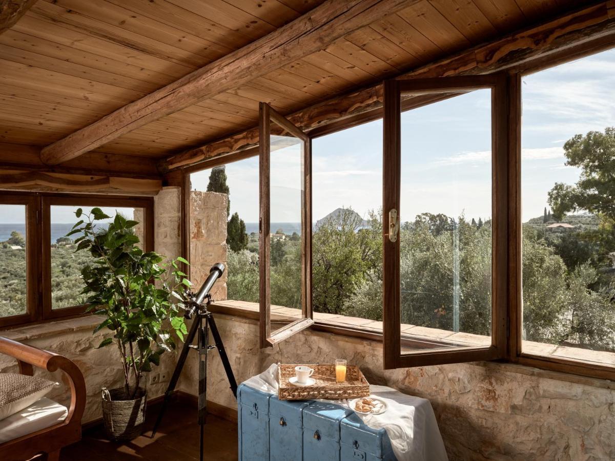 Vafias Villa - Tranquil Location, Ideal For Large Groups, By Zantewize Lithakia  Esterno foto