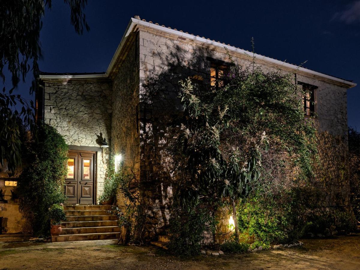 Vafias Villa - Tranquil Location, Ideal For Large Groups, By Zantewize Lithakia  Esterno foto