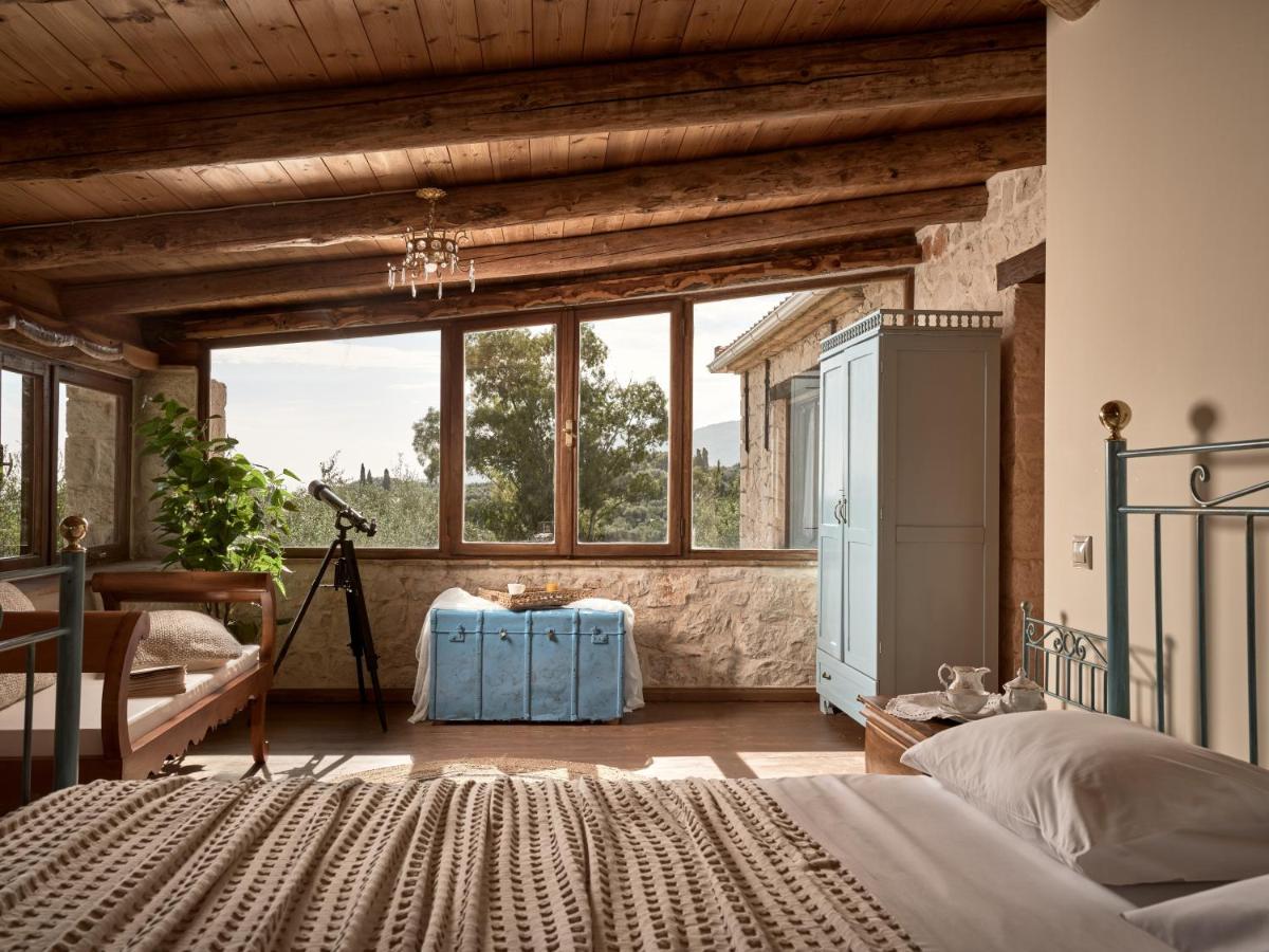 Vafias Villa - Tranquil Location, Ideal For Large Groups, By Zantewize Lithakia  Esterno foto