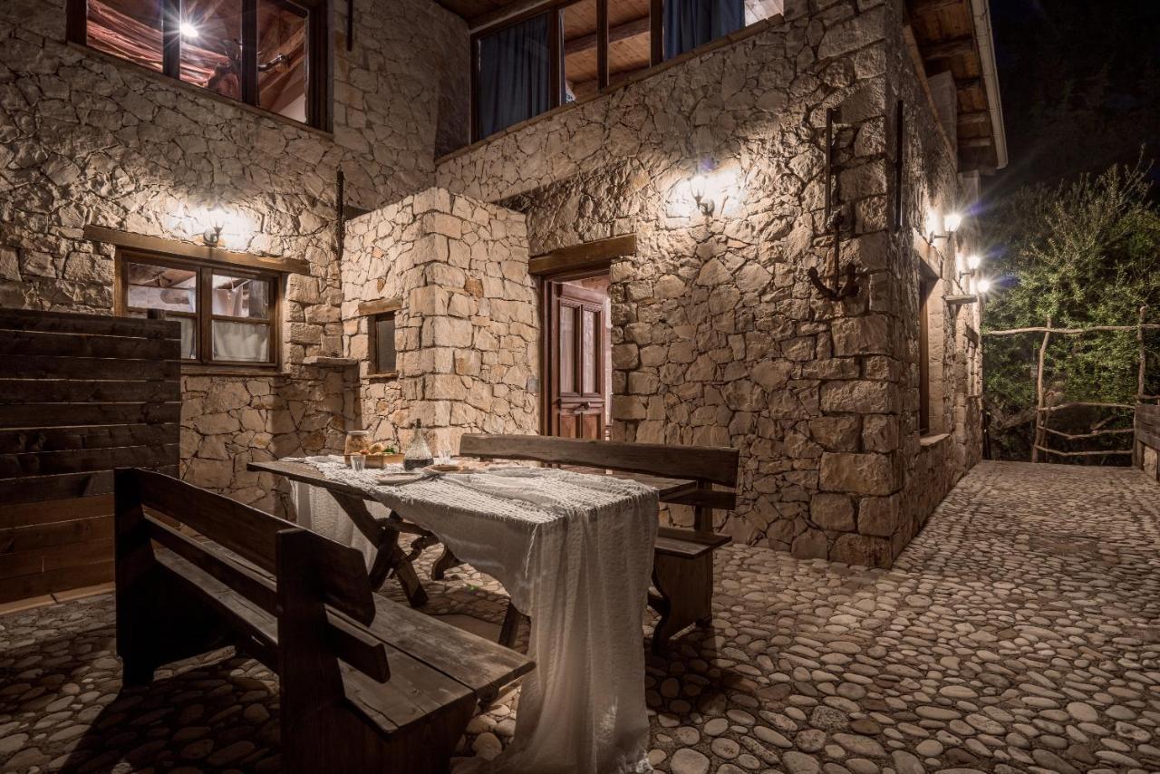Vafias Villa - Tranquil Location, Ideal For Large Groups, By Zantewize Lithakia  Esterno foto