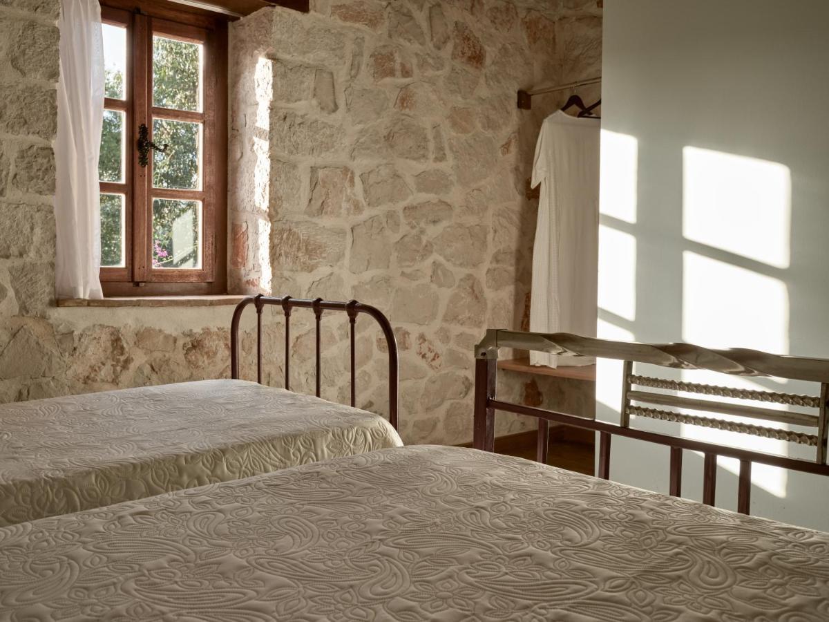 Vafias Villa - Tranquil Location, Ideal For Large Groups, By Zantewize Lithakia  Esterno foto